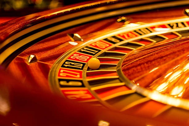 sultanlotre account dashboard showing live football markets, casino games, and payment methods